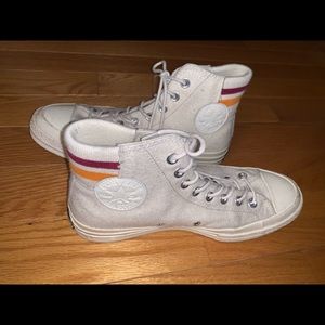 Off white high top converse w stripe